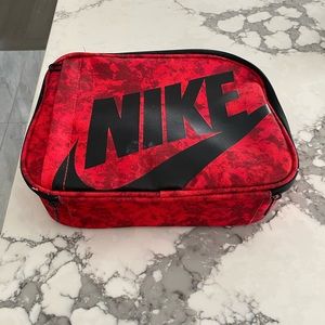 Nike lunchbox